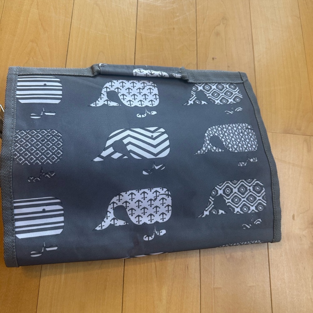 Gray and White Whale Travel bag